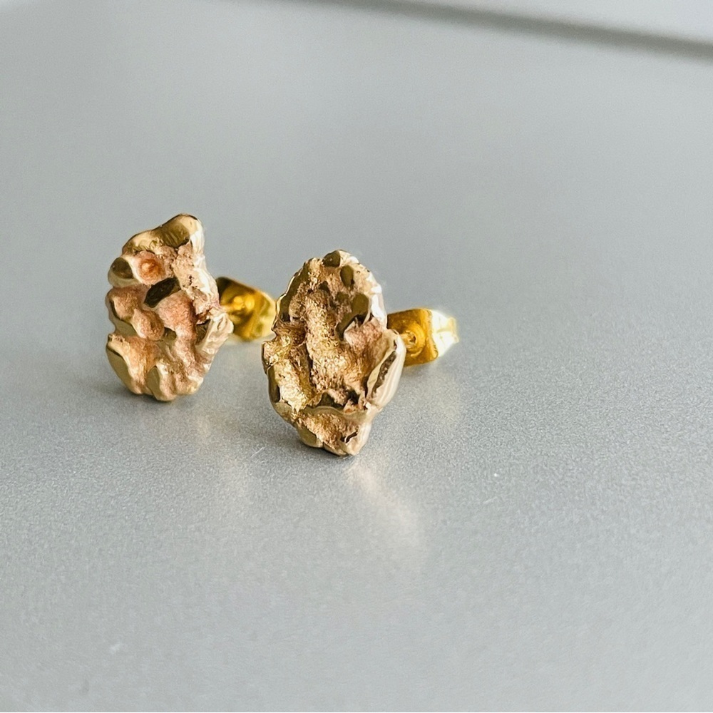 14K Solid Gold Nugget Textured Stud Earrings - Picture 3 of 11